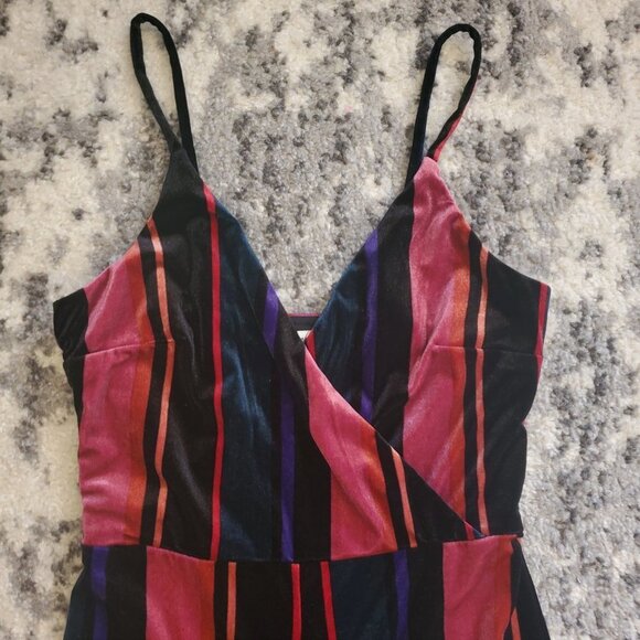 Speechless Velvet Striped Jumpsuit  EUC - Picture 4 of 14